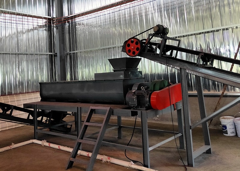 পোল্ট্রি সার জৈব সার উৎপাদন লাইন 10t/H পশুর বর্জ্যের জন্য